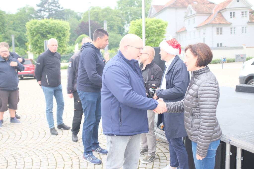 Gro E Party Dank An Hochwasser Helfer In Wolfenb Ttel Curt Mast